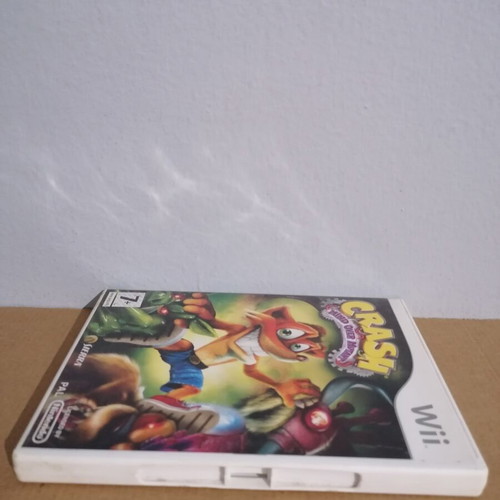 Crash Mind Over Mutant empty case with cover and manual for Nintendo Wii