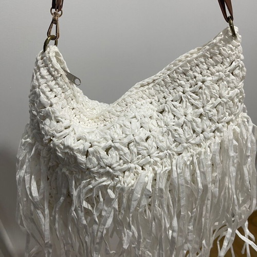 Shoulder bag used, white
