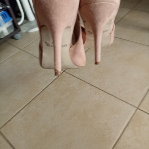 Migato pumps size 38 like new, soft pink nude, high thin heel