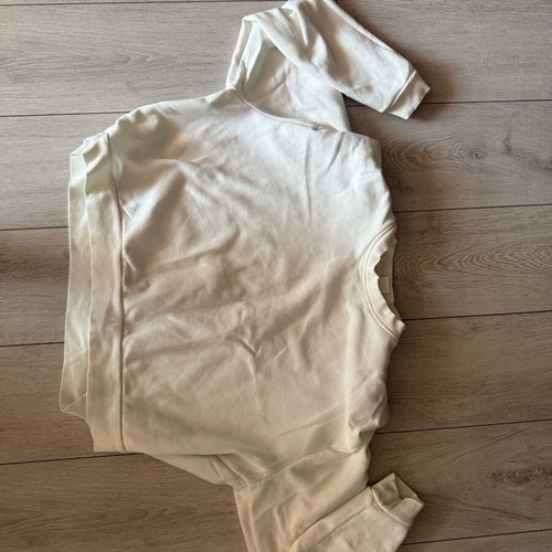 H&M white sweater like new, XL size with shoulder pads