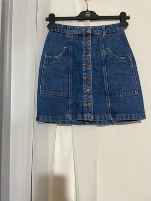 Denim skirt used, small, in excellent condition