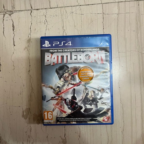 PS4 Battleborn game like new