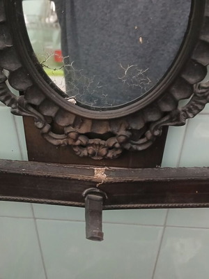 Wall mirror with 2 horses used