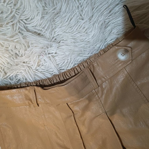 XXLOVE ankle pants beige like new, comfortable fit, elastic waist