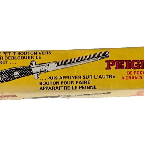 Folding Pocket Comb Vintage Funny Party Prank Trick 1980 New