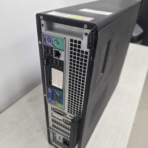 Desktop computer used, complete with monitor, keyboard and mouse