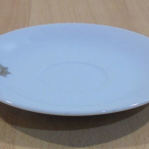 TWA Trans World Airlines old promotional ceramic saucer used