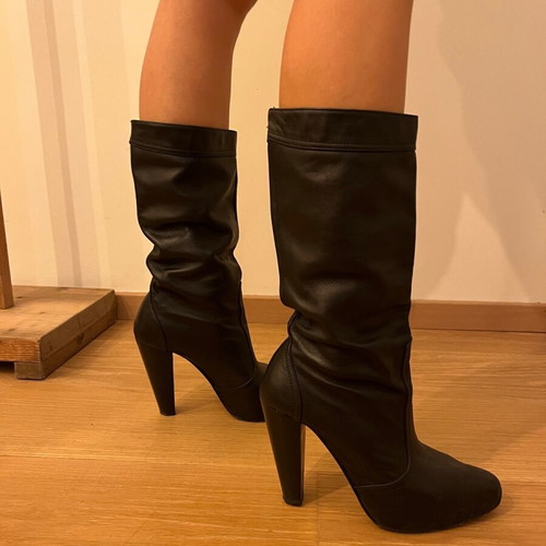 Parthenis black leather boots like new, size 38, 12 cm heel