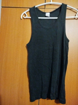 Black tank top like new