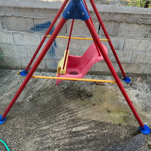 Children's swing used, height 1.30m
