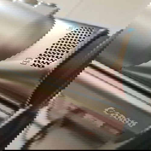 Canon MV6iMC Camcorder MiniDV digital video camera used for parts or repair