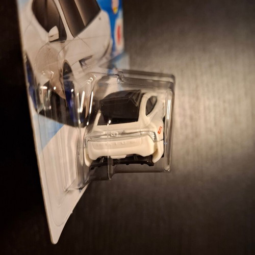 Toyota Prius Custom Hot Wheels 2026 καινούργιο, άθικτο στο κουτί