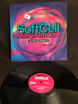 Soft Cell Marc Almond Say Hello Wave Goodbye 91 vinyl used, electronic