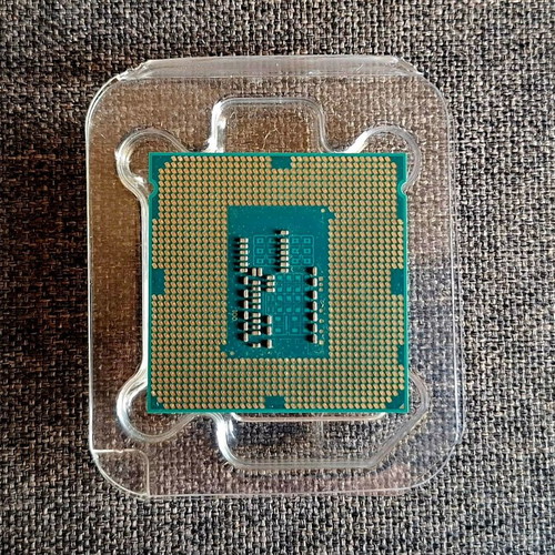 Intel Pentium G3240 3.10 GHz used processor LGA 1150