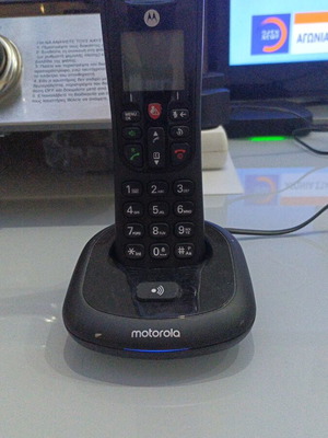 Motorola CD4001 ασύρματο σταθερό τηλέφωνο σαν καινούργιο, τεχνολογία DECT