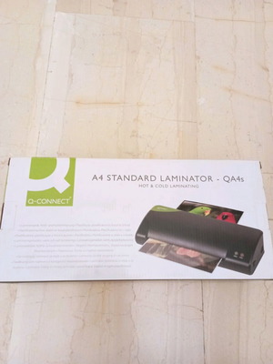 Q-CONNECT A4 Standard Laminator new, hot and cold laminating