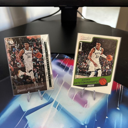 Giannis Antetokoumpo card lot, like new, Milwaukee Bucks
