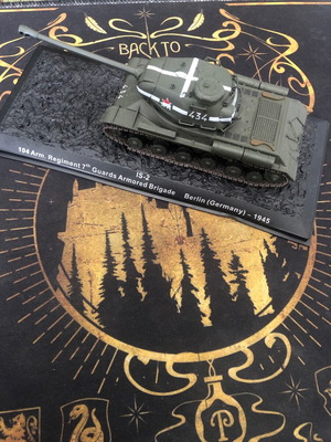 IS-2 collectible miniature like new