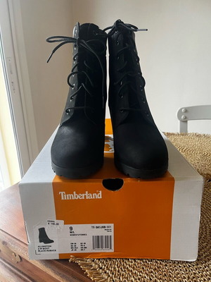 Μπότες Timberland καινούργιες, μέγεθος 40, μαύρες