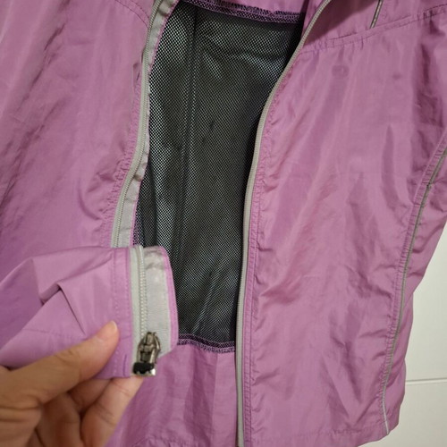 Pearl Izumi women's sleeveless vest like new, size Large, lilac