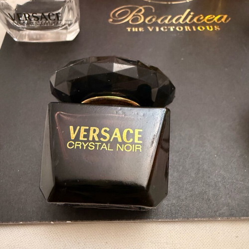 Collection of 11 authentic miniature perfumes like new