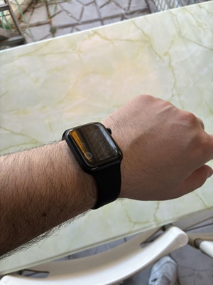 Apple Watch SE 3 44mm smartwatch