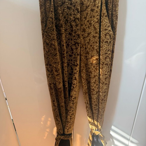 Nidodileda pants like new, black and yellow, size S