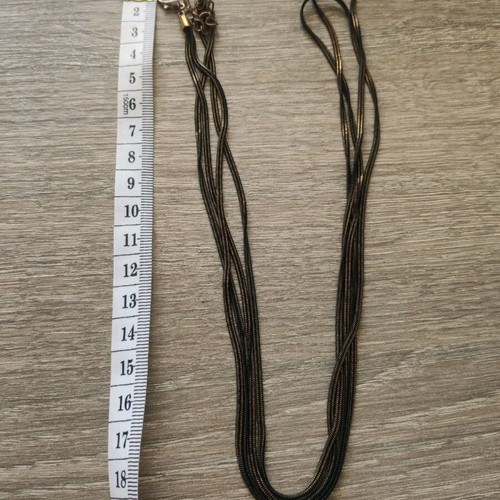 Necklace used black gold faux