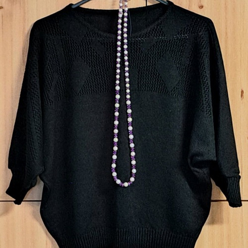 Blouse with lace