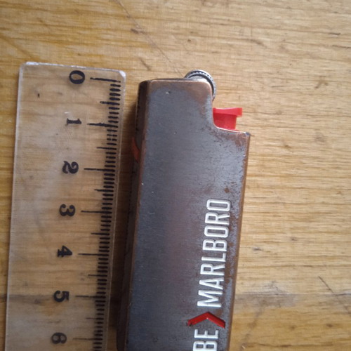 Marlboro small lighter case used