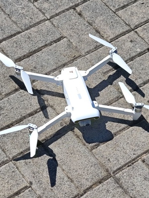 Drone FIMI X8 2020 καινούργιο με αξεσουάρ και επιπλέον μπαταρία