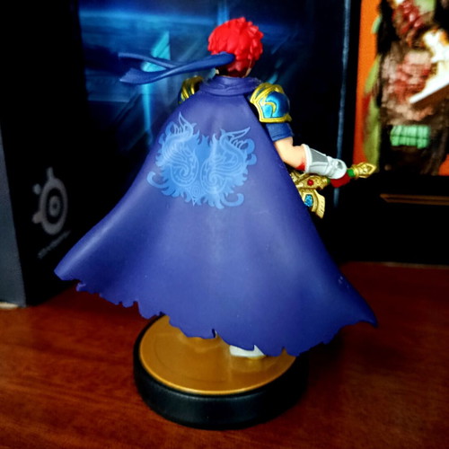 Nintendo Amiibo Super Smash Bros Roy figure like new