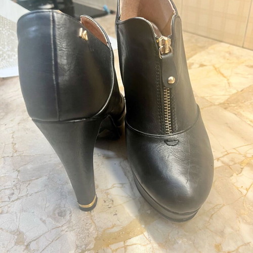 Maria Mare leather ankle boots like new, black, size 41