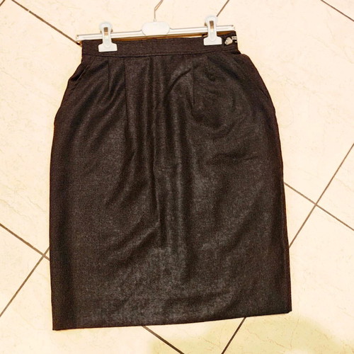 Vintage Braemar Petites skirt 100% virgin wool gray new