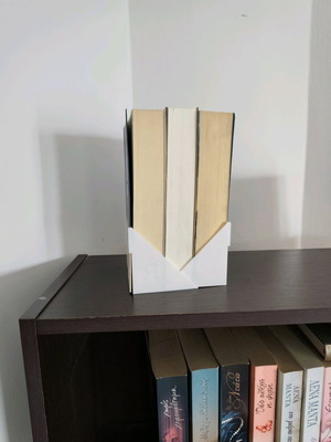 Minimalist book ends new, set of two white pieces