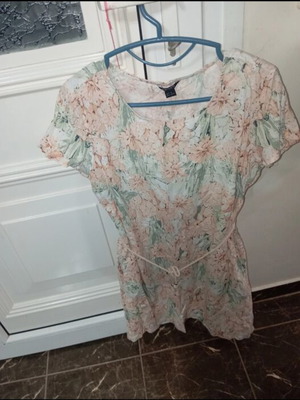 Linen women's dress knee-length with floral print, like new, Esmara size 40