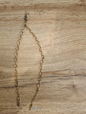 Elongated cable link chain with pavé crystal snake pendant, like new, gold toned