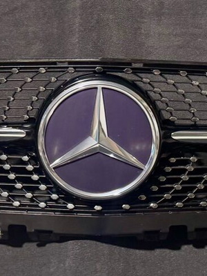 Μάσκα Mercedes A-Class W177 με σήμα σαν καινούργιο