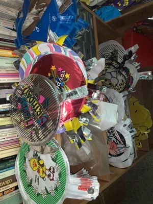Balloons pack of 25, new, assorted