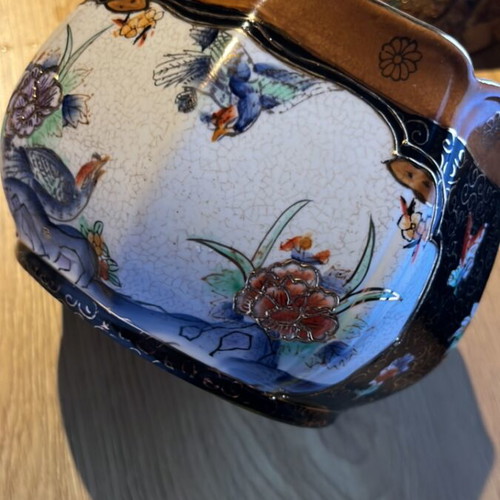 Royal Satsuma vase used with embossed gold details