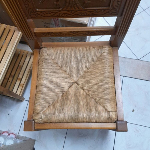 Carved ecclesiastical chair like new