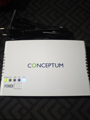 Conceptum UPS για Router μεταχειρισμένο με καλώδιο φόρτισης