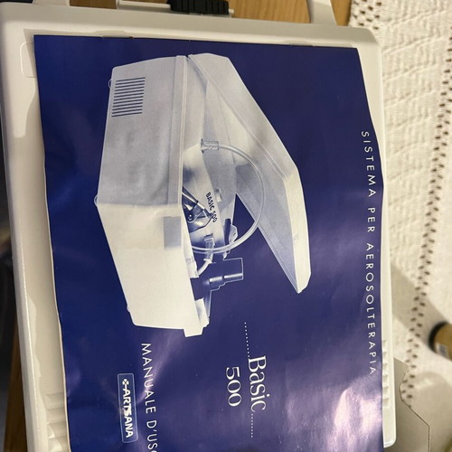 Basic 500 nebulizer new with two masks for adults and children