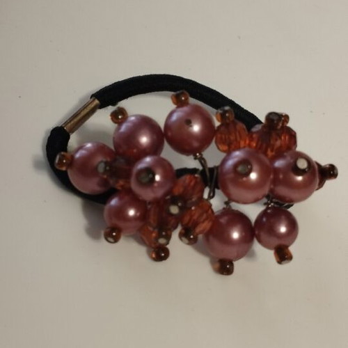 Boho hair accessories set of 2 with beads and petals, new, rotten apple color
