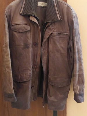 Men's leather jacket like new size medium