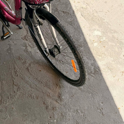 Hercules 28 women's bicycle like new, city