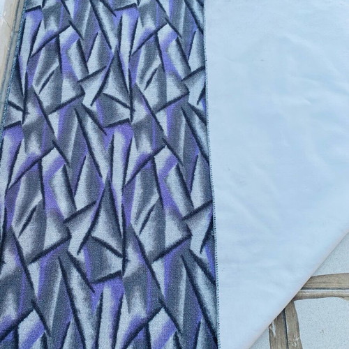 Unused anti-slip carpet rug, 3x2 meters