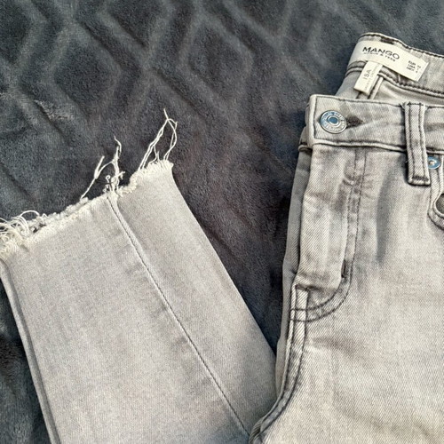 Mango grey skinny jeans like new, size 32