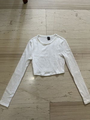 Shein white long-sleeve top new, size XXS