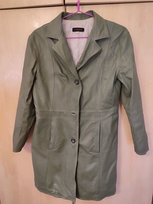 Women's leather jacket large, like new, green